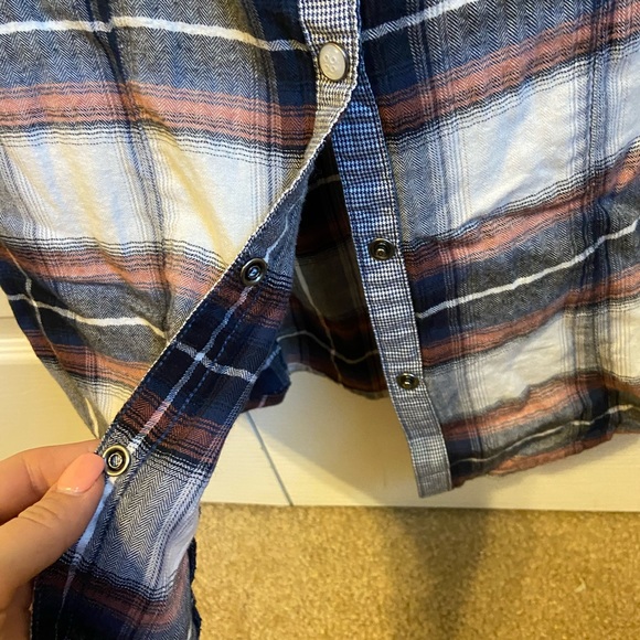 Harley Davidson Button down sleeveless top NWOT - Picture 2 of 3